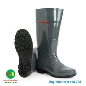 Ủng bảo hộ Thùy Dương 228